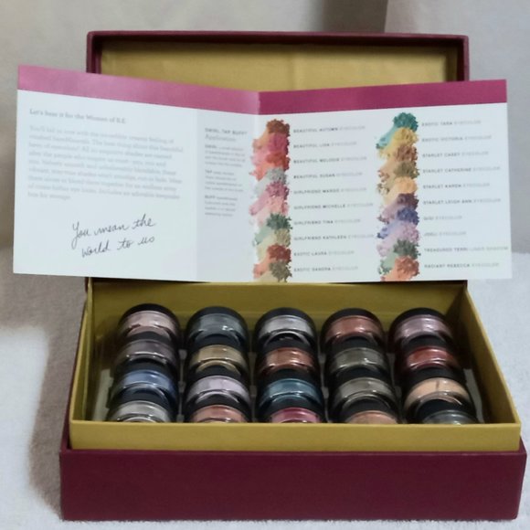 bareMinerals Women of BE 20-Piece Eye Color Collection - New in Box - Picture 4 of 6